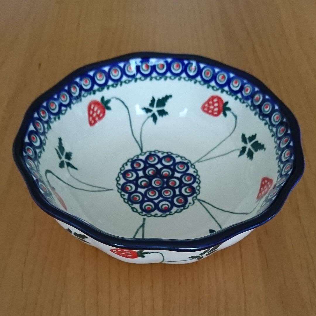 ポーリッシュポタリー 波縁ボウル 大 (イチゴ) ポーリッシュポタリー 波縁ボウル(イチゴ) ポーリッシュポタリー